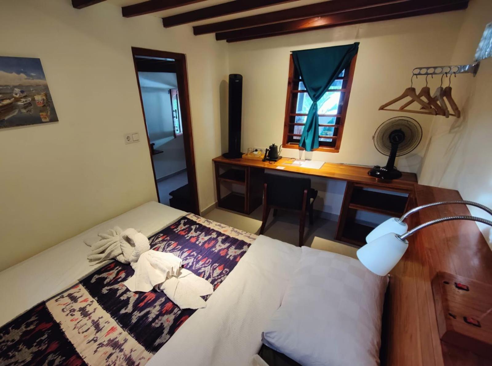 Cool Breeze Authentic Hotel Labuan Bajo Komodo Exteriér fotografie